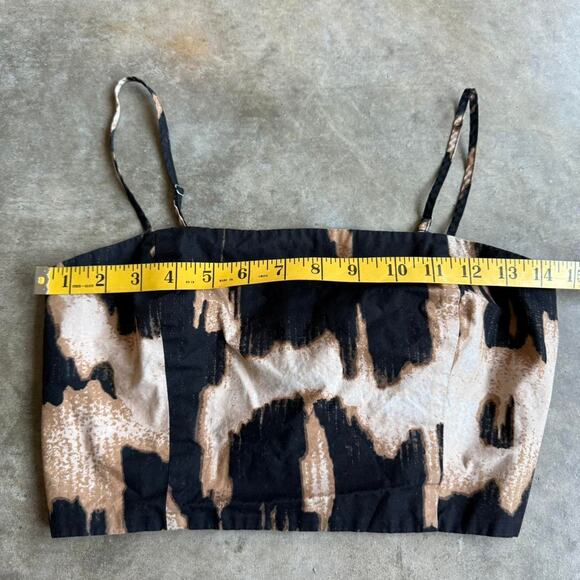 Black and tan abstract square neck crop top with adjustable straps - Picture 4 of 7